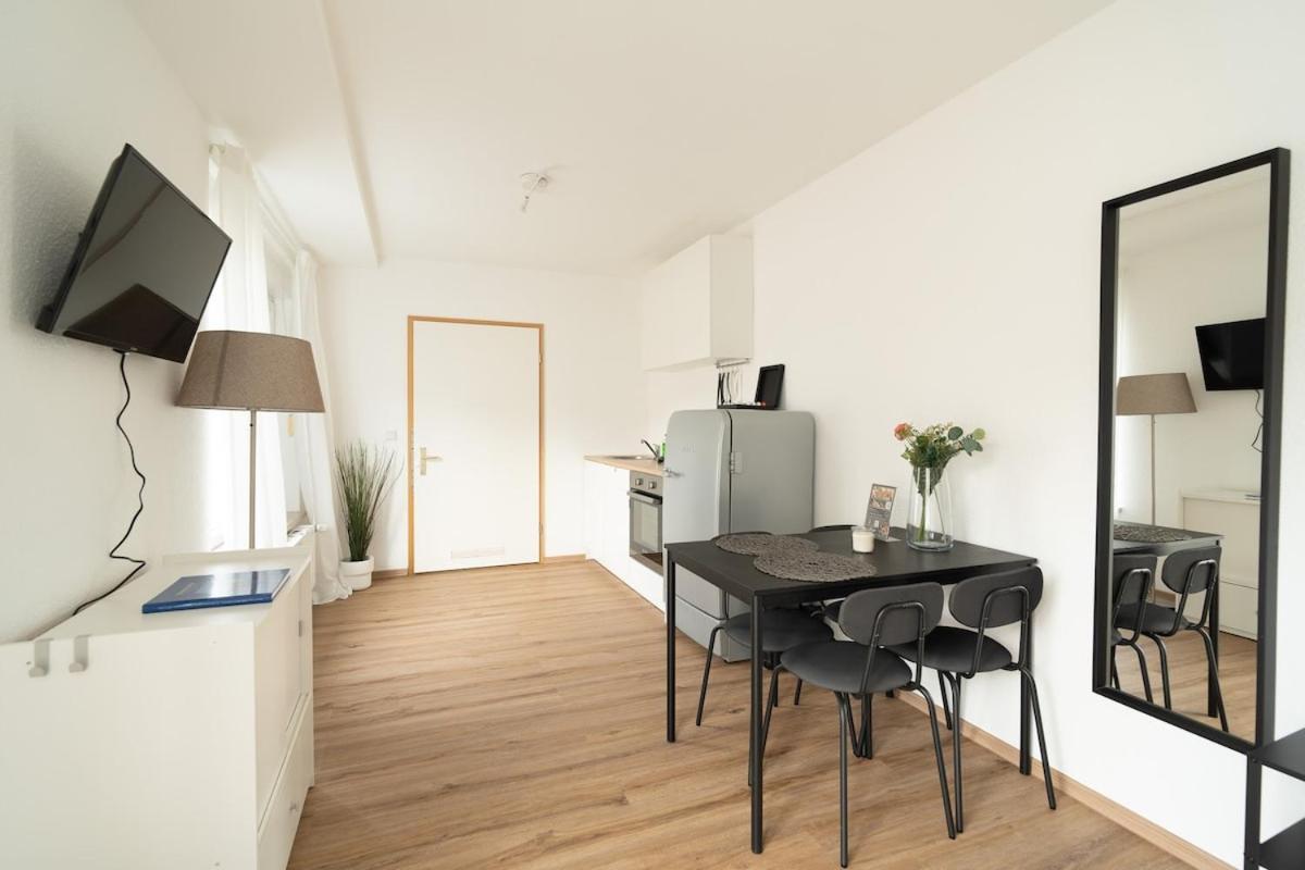 Modernes City-studio Universitaet Apartment *